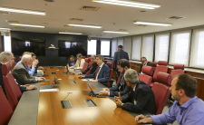 Contraf Brasil participa de reunião no Banco Central para discutir melhorias no seguro agrícola